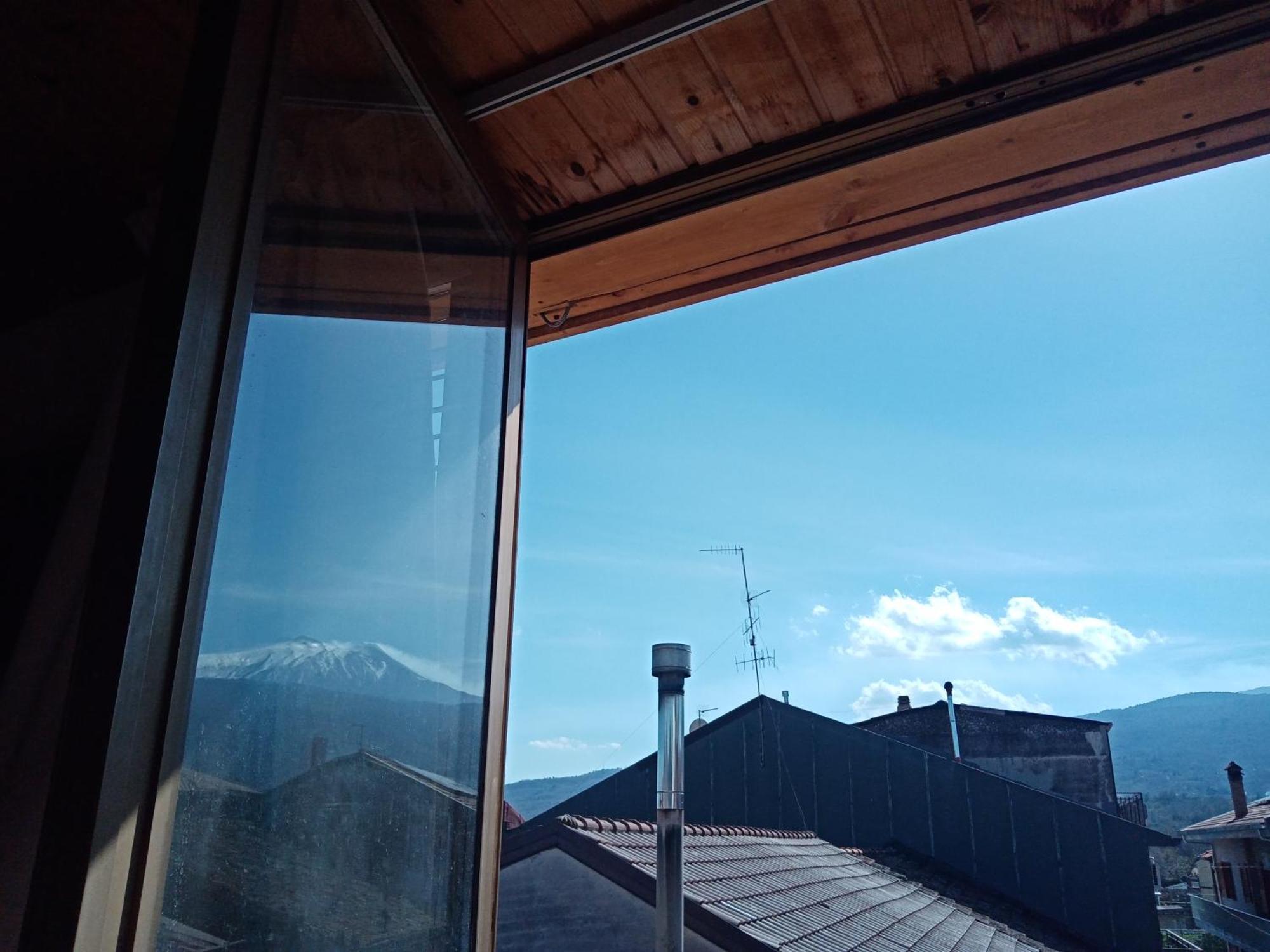 La Finestra Sull'Etna Villa Linguaglossa Bagian luar foto